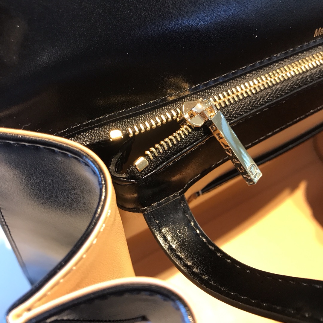 델보 브리앙 박스백 미듐